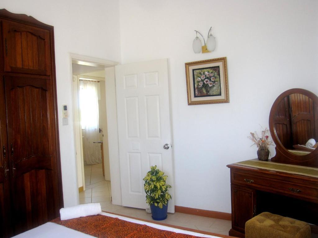 Golden Rod Villa Belle Mare Exterior photo