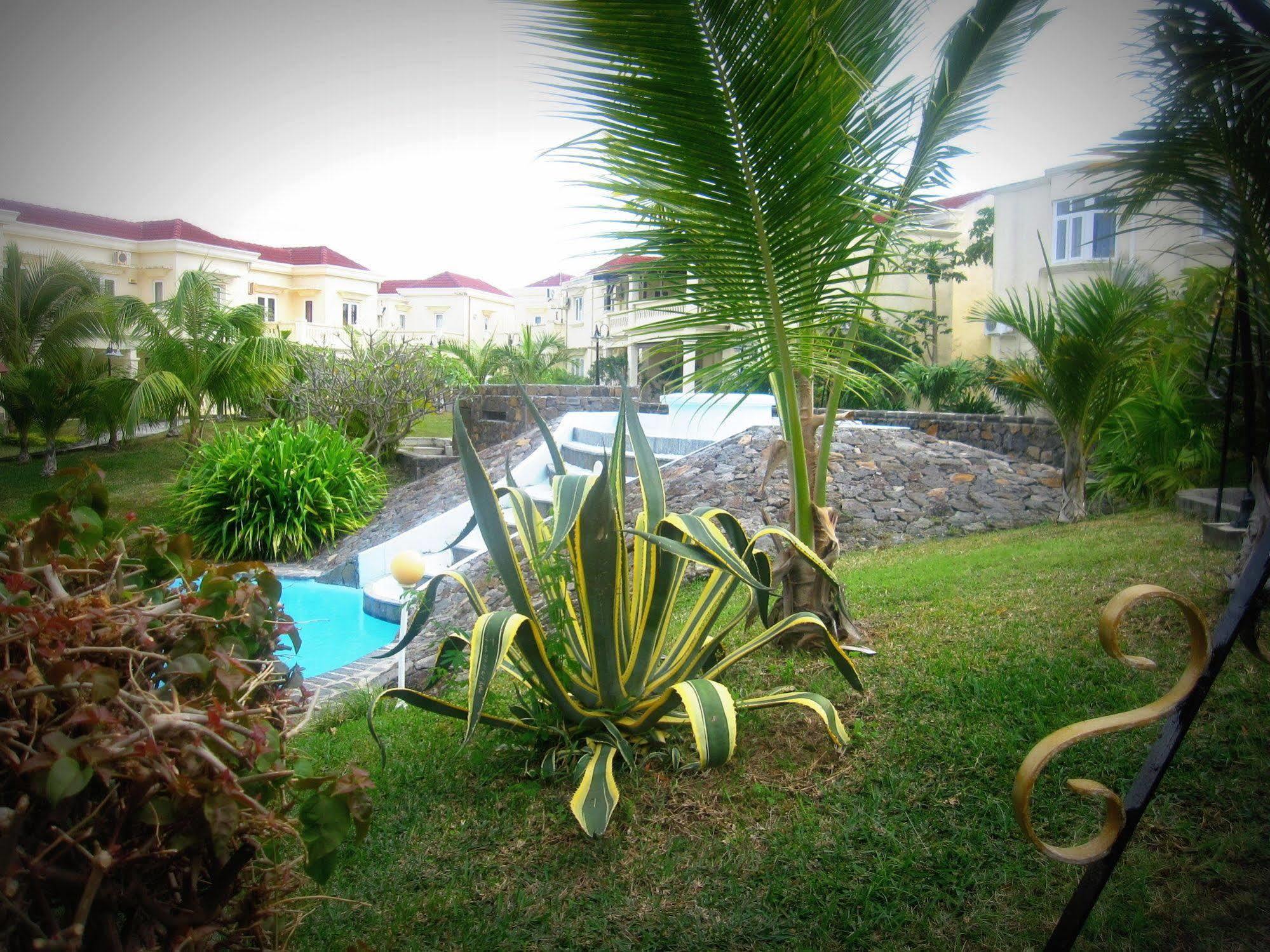 Golden Rod Villa Belle Mare Exterior photo