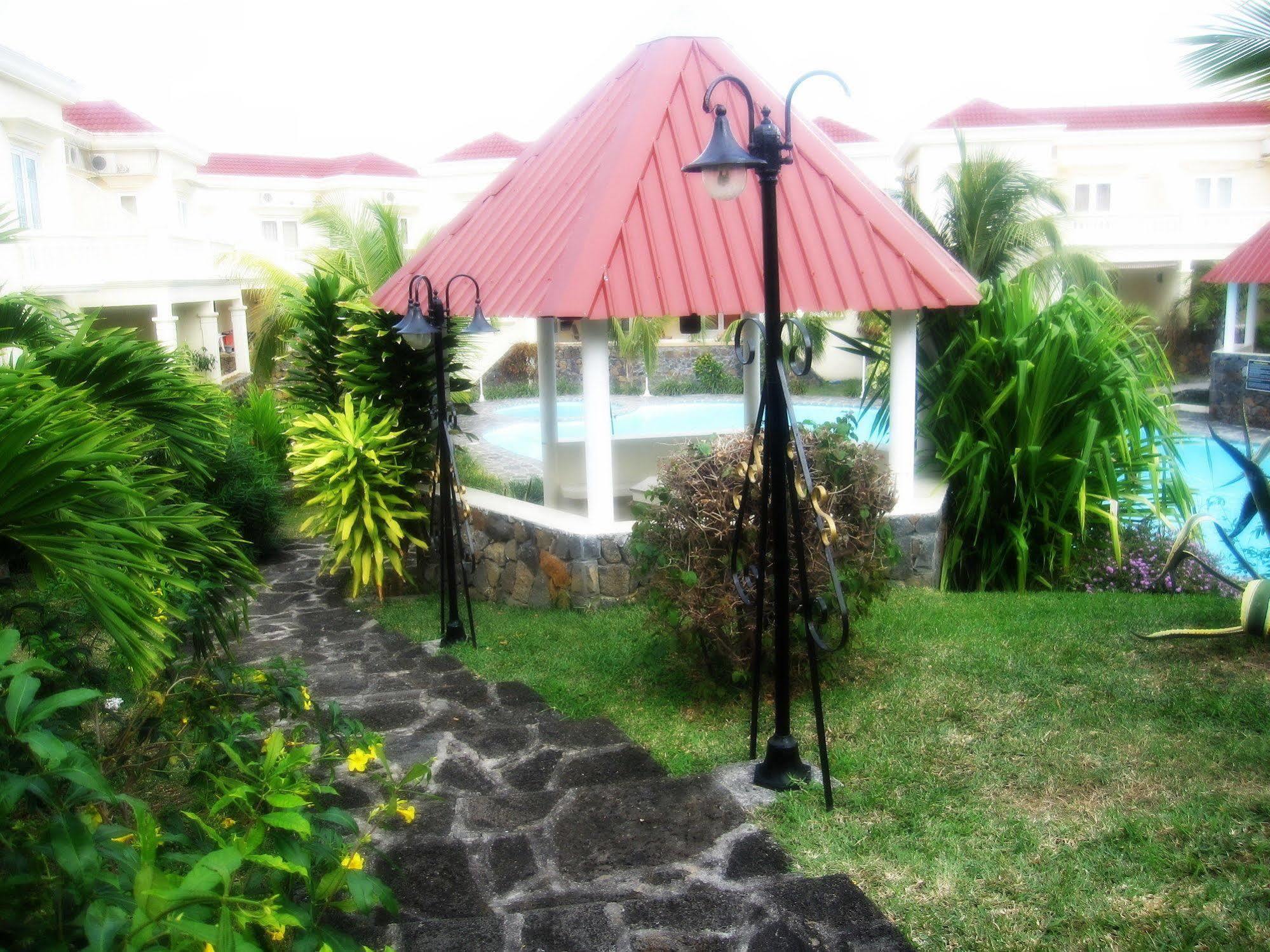 Golden Rod Villa Belle Mare Exterior photo