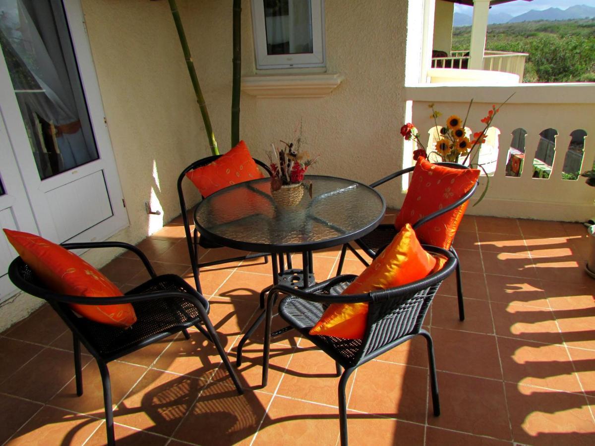 Golden Rod Villa Belle Mare Exterior photo