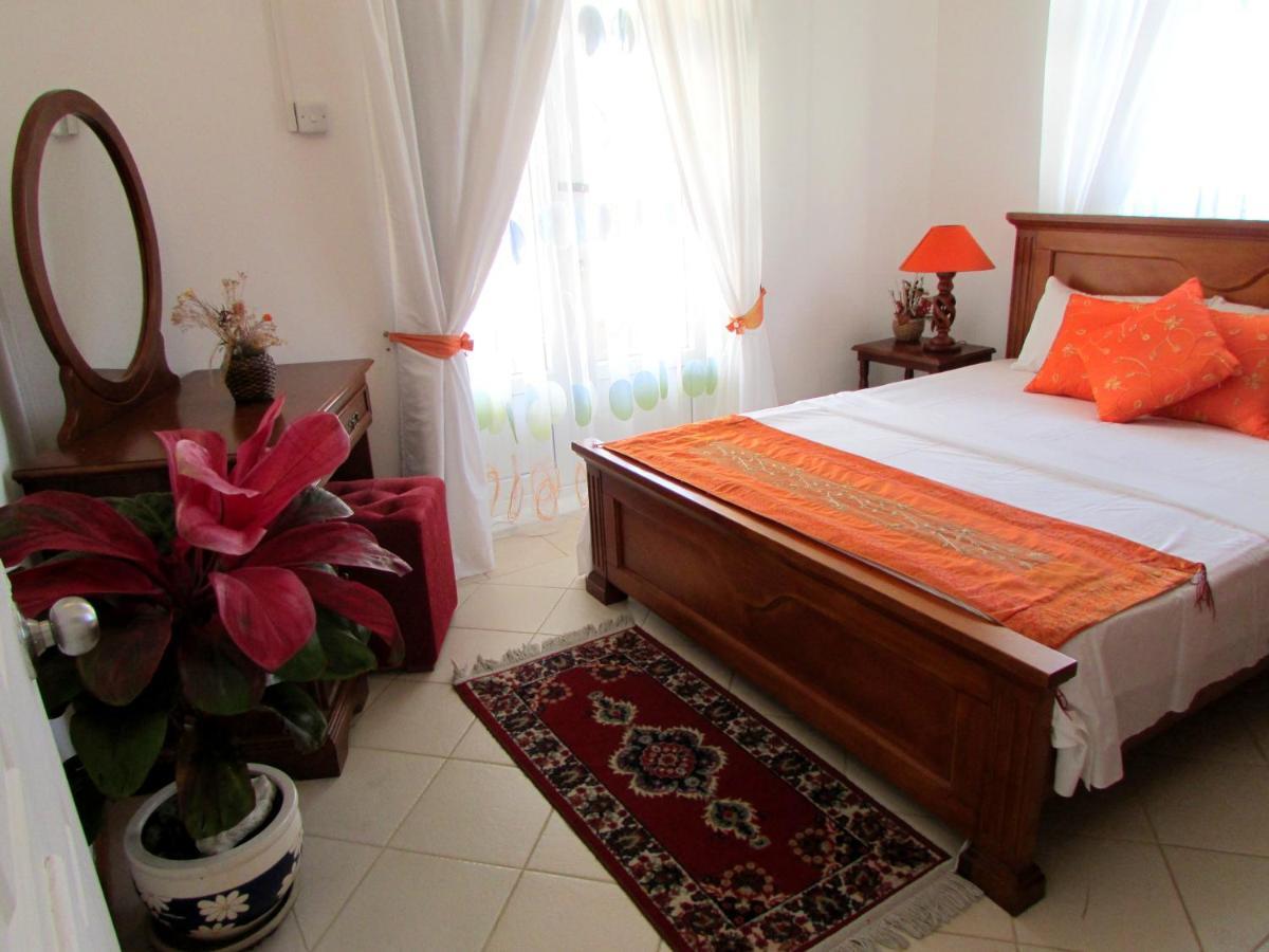 Golden Rod Villa Belle Mare Exterior photo